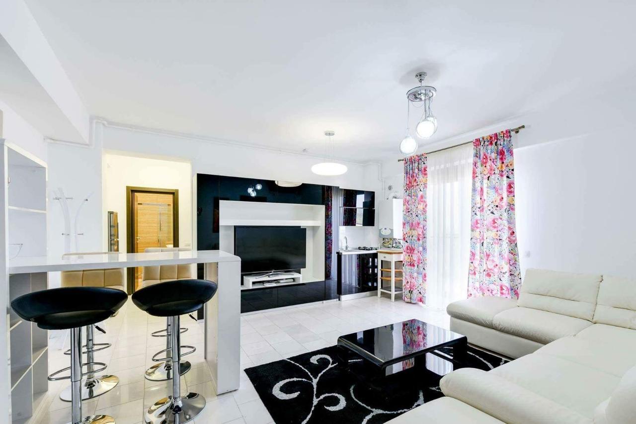 Sns Apartament In Vila Sophia Mamaia Εξωτερικό φωτογραφία